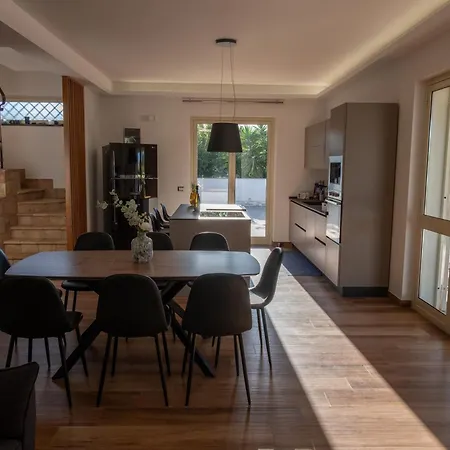 Flara Relais Вилла Калатабьано