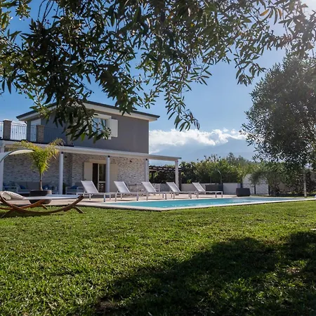 Flara Relais * 칼레타비아노