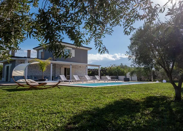 Flara Relais * Calatabiano