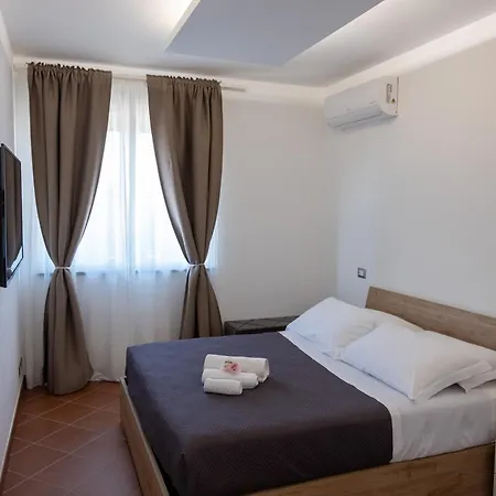 Flara Relais